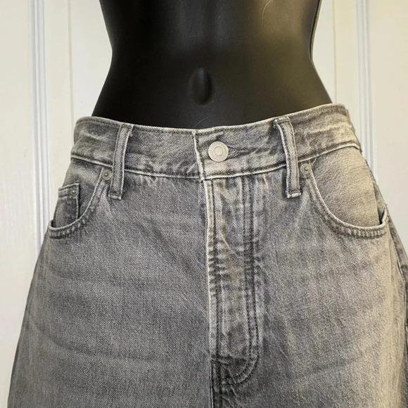 Lucky Brand Relaxed Taper Cropped Jeans - Picture 2 of 7